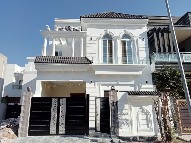 New Constructed Great Location 10 Marla Luxury House For Sale Block B In Citi Housing Society Sialkot